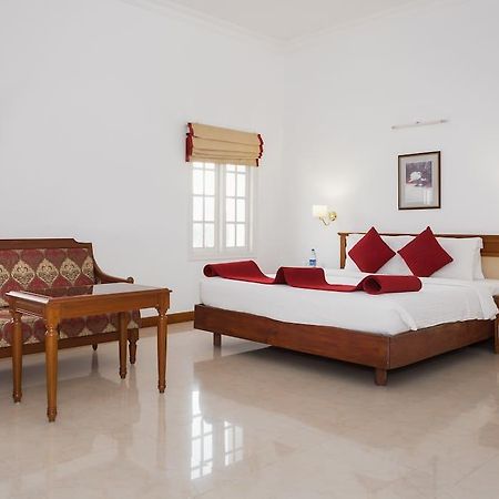 The Avenue Center Hotel Kochi Εξωτερικό φωτογραφία