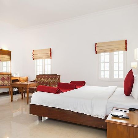 The Avenue Center Hotel Kochi Εξωτερικό φωτογραφία