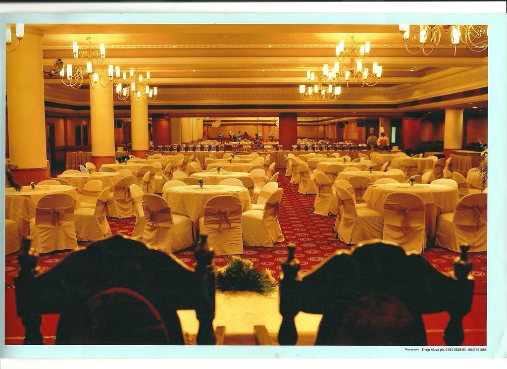 The Avenue Center Hotel Kochi Εξωτερικό φωτογραφία